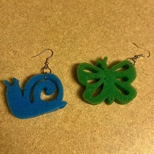 sponge capsule bug earrings